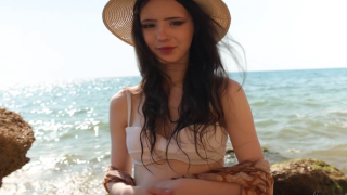 Stunning18 25 09 11 Dakota On The Seashore  1080p